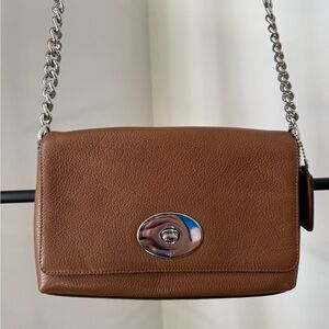 EUC Coach Polished Pebble Leather Crosstown Crossbody
